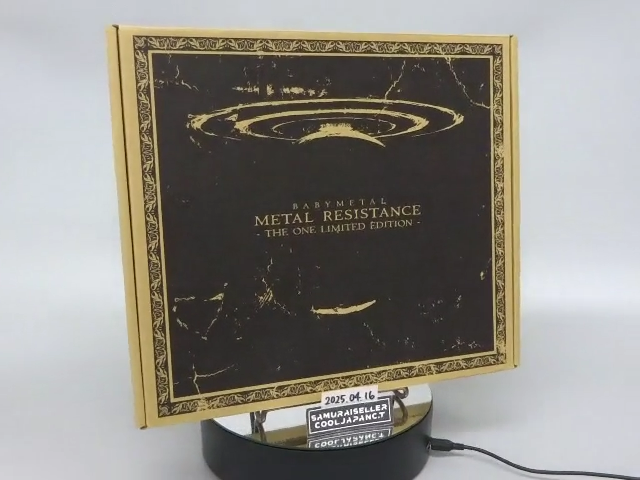 BABYMETAL Album METAL RESISTANCE THE ONE LIMITED EDITION CD + Blu