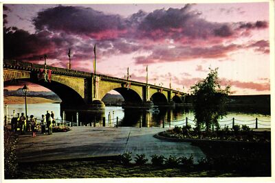Vintage Postcard 4x6- London Bridge, Lake Havasu City, AZ