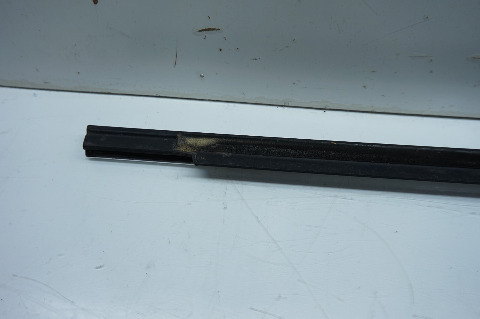 2014-2019 Maserati Ghibli OEM Left Front Driver Side Window Belt Molding