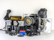 [ MINT ] Nikon D100 6.1MP Digital SLR Camera 28-200mm Lens MB-D100 battery Japan