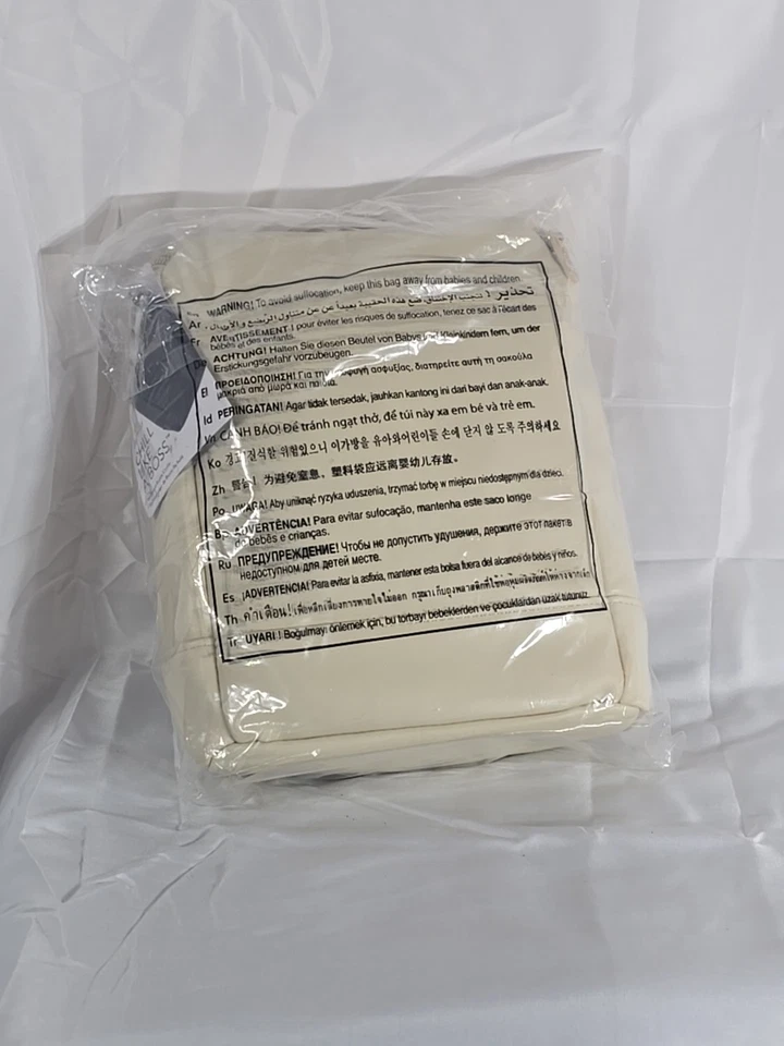 Bolsa de biberón aislada Itzy Ritzy - Tiene capacidad para 3 biberones - Mantiene caliente o frío Foto 4 de 4