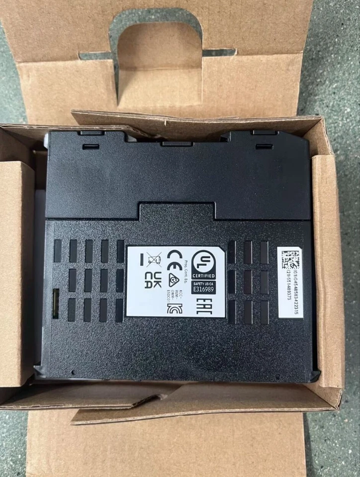 Omron E5DC-RX2DSM-800 Temperature Controller 24VAC/DC Brand Free Ship - Image 3 of 3