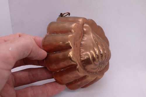 Antique Copper Jelly Mould with Garlic Shape / Onion Tart Case? - Picture 4 of 8