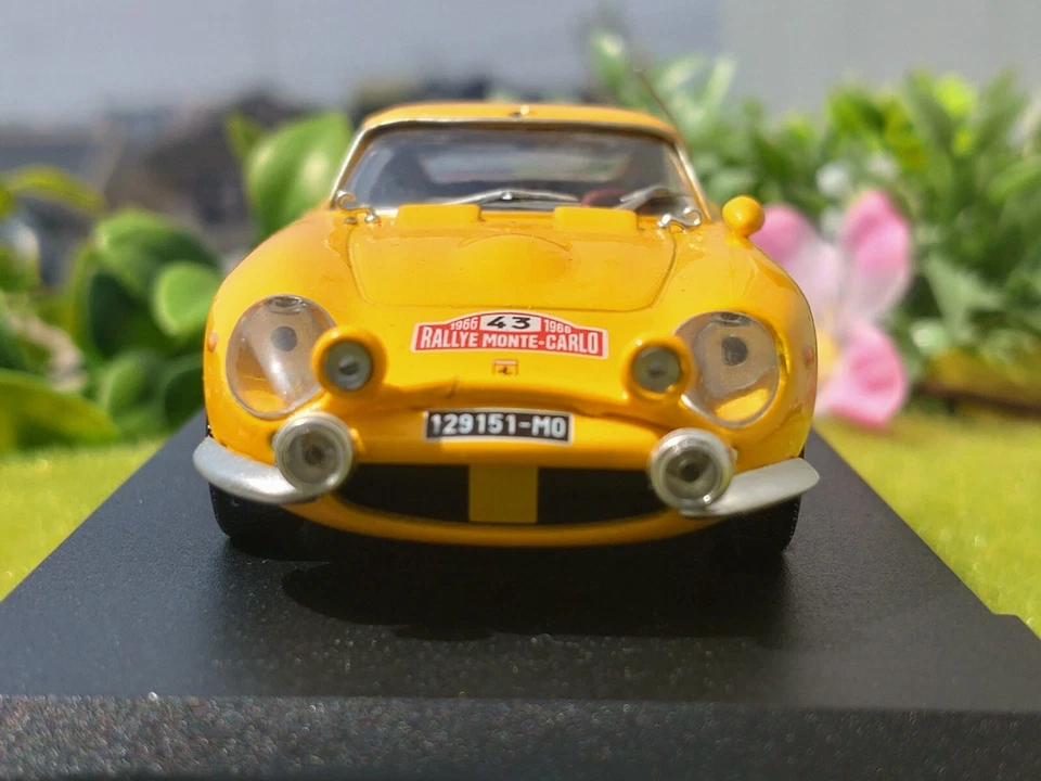 Ferrari / 275 GTB / 1962 / 1/43 Diecast Car / PRC - Image 3 of 4