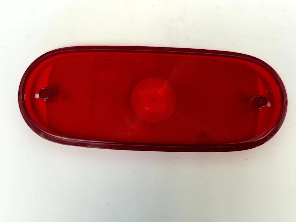 Lámpara de luz trasera Plymouth Suburban Station Wagon 1959 lente roja 1810946 nuevo en stock Foto 4 de 4