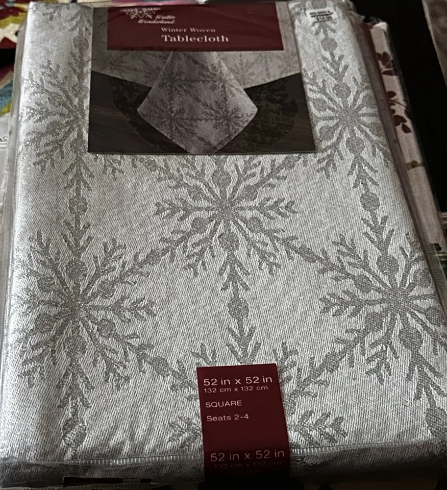 Toalha de mesa Liberty inverno tecido floco de neve cinza prata metálica Natal 52x52 - Imagem 2 de 3