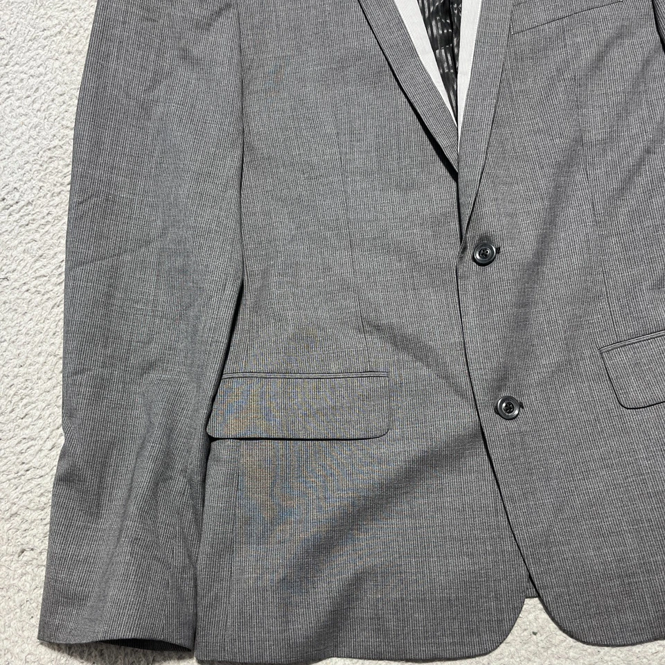 Blazer Guess by Marciano Para Hombre XL Gris Lana Merino 2 Botones Pin Rayas Nuevo  Foto 3 de 4