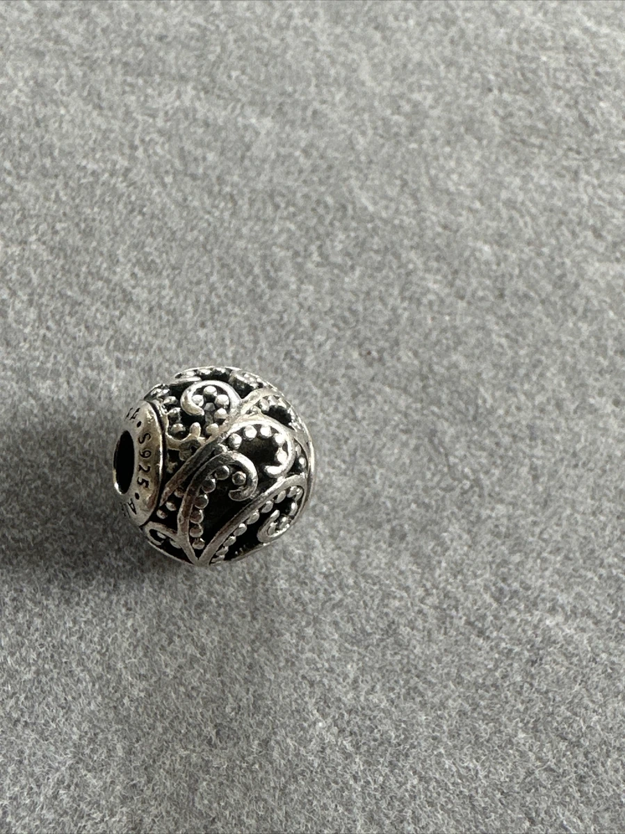 Pandora freedom hotsell charm