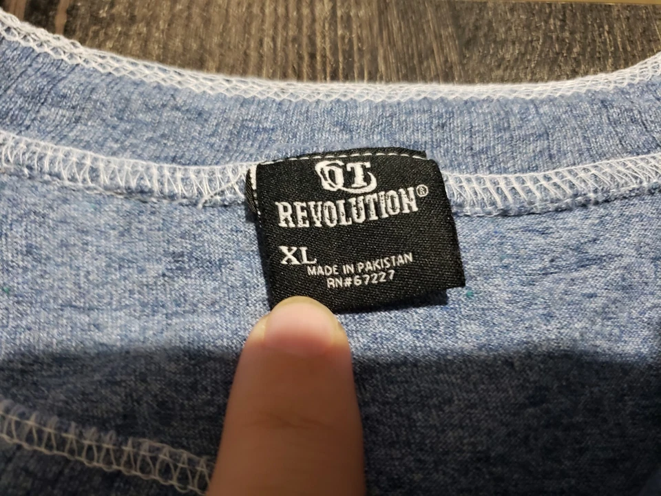 GT Revolution Mens t-shirt size XL blue/white color SS crew neck with buttons - Image 2 of 3
