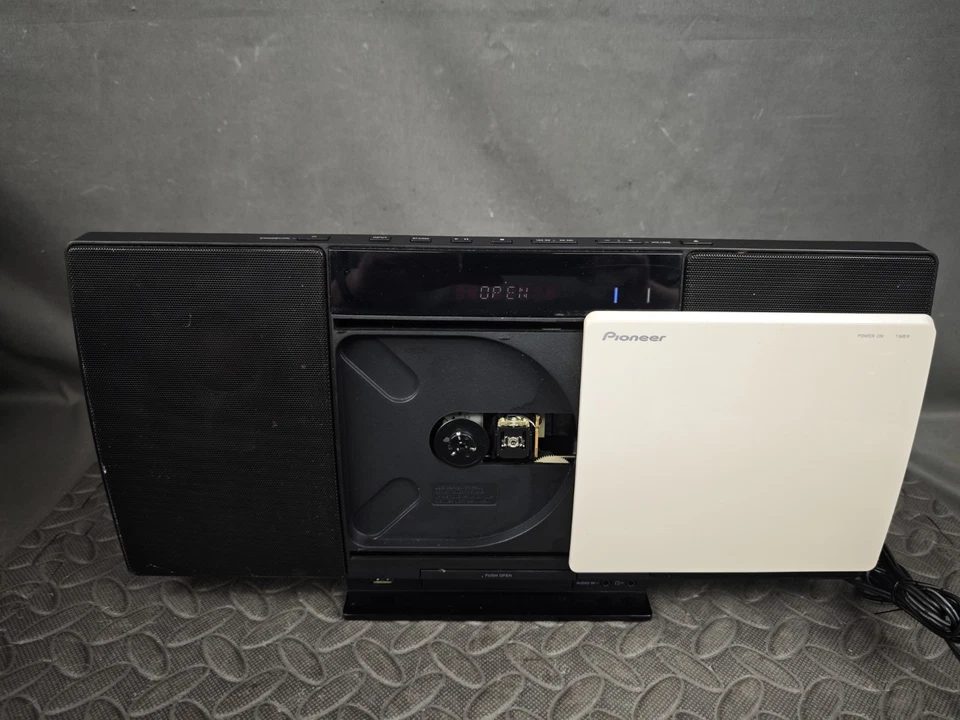 Pioneer X-SMC00BTB Audio System Bluetooth iPod FM CD & Remote Slim Micro System - Image 3 of 4