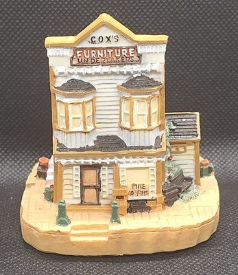 Liberty Falls Cox Furniture & Undertakers AH36 The Americana Collection
