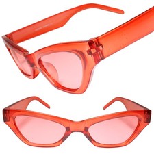 Red Lens Elegant Cat Eye Sunglasses - Stand Out in Style with a Vintage Twist