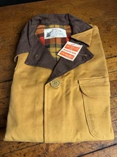A97-Vintage NOS Western Auto Revelation Hunting Field Coat Plaid Lined Sz M