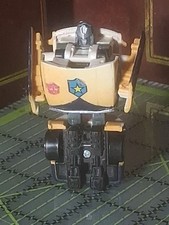 TRANSFORMERS Universe PROWL  Spy Changer 2001
