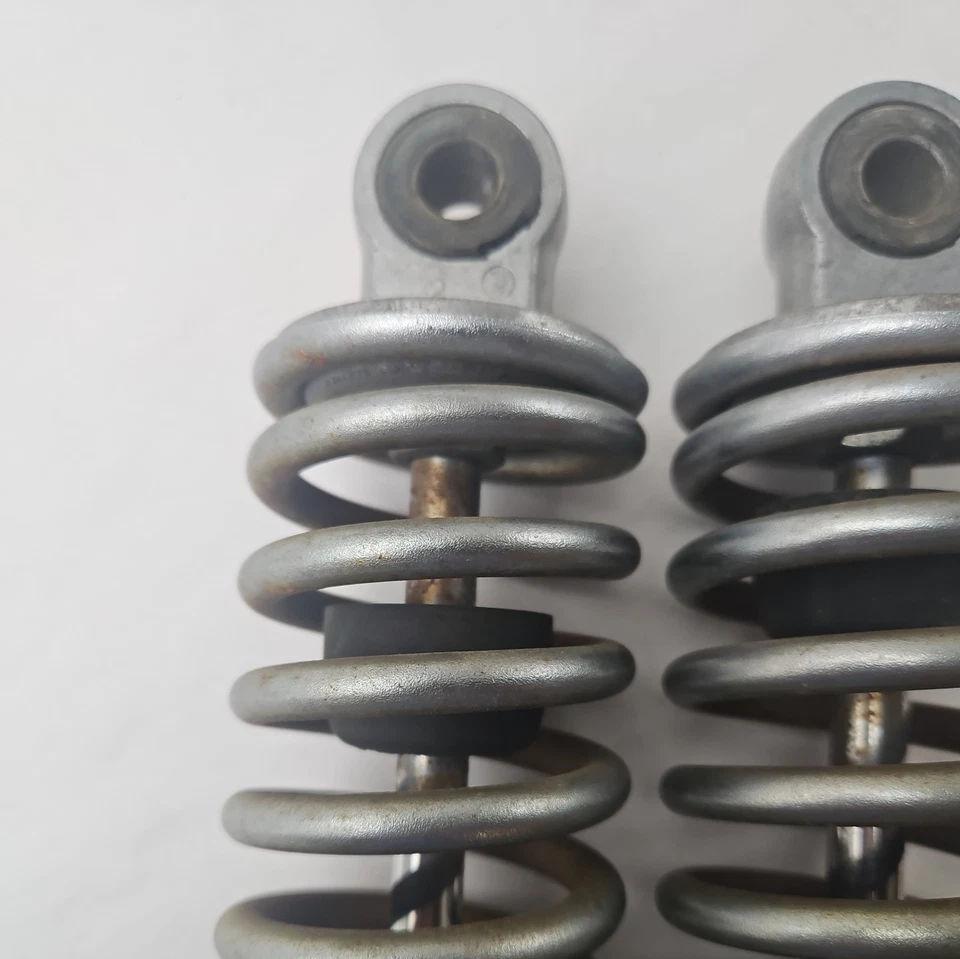 Suzuki GS550E 1980 OEM par de conjunto de amortiguador trasero Foto 4 de 4