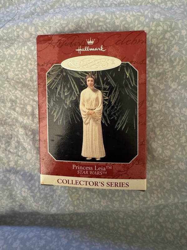 Hallmark Keepsake Christmas Ornament Star Wars Princess Leia Collectors Series
