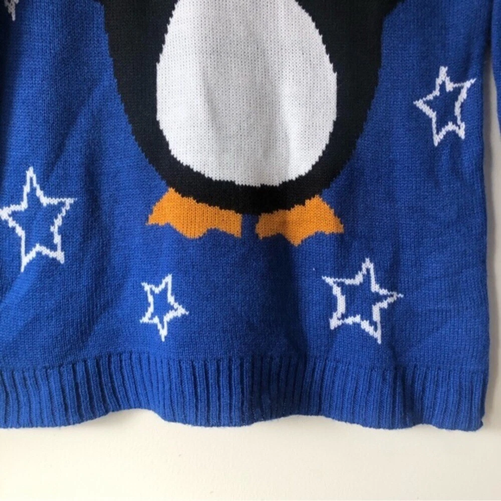 Derek Heart Sequin Penguin Winter Ugly Christmas Sweater Size Medium