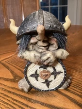 Lommedalen Troll Atelier Viking with Shield   C2