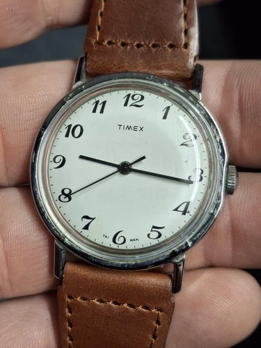 Timex Mercury 1979 White Dial Silver Tone Mens Vintage 1970s Mechanical Handwind