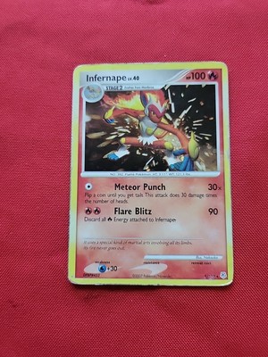 Pokemon: Infernape #5/130 Holo Rare Diamond & Pearl 2007 Vintage - HP - E115
