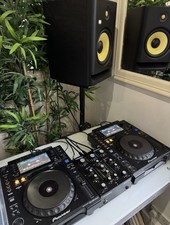 Pioneer CDJ 900 Nexus + Omnitronic TRM-202MK3