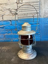 VINTAGE PLUME & ATWOOD BELL BOTTOM RAILROAD STYLE NAUTICAL LANTERN W/RED GLOBE