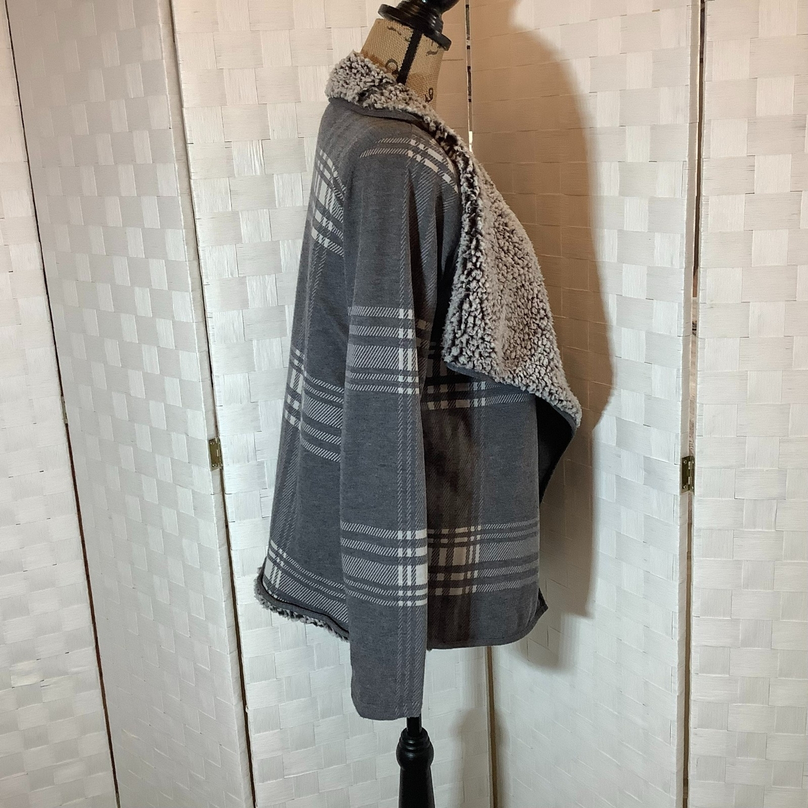 thread & supply gray lined jacket small sherpa fa… - image 5