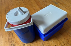 coleman lunch box with thermos