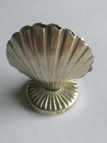 CONCHIGLIA SU BASE - MICROFUSIONE DI QUALITA' IN ARGENTO - Picture 2 of 3