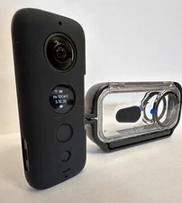 Insta360 ONE X 18MP 5.7K Action Camera Plus Underwater Case & 3 Batteries