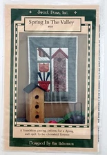 Sweet Peas Inc Pattern Spring Valley Bird Tulip Birdhouse Wall Quilt Decor UNCUT