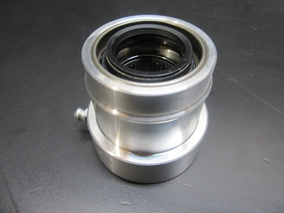 NUEVO TIGERSHARK 1996 MONTE CARLO DAYTONA 640 770 900 EJE DE TRANSMISIÓN COJINETE FLOTANTE Foto 4 de 4