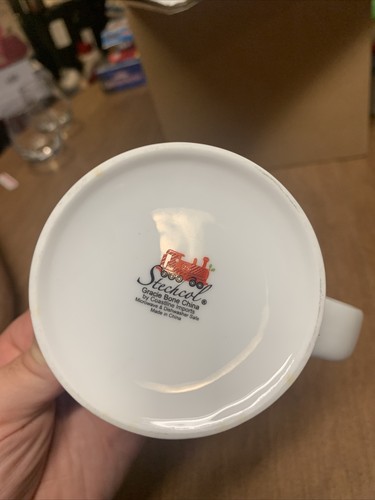 Stechcol Gracie Bone China Mug Christmas Tree Car Gifts Snow Xmas Excellent - Picture 9 of 9