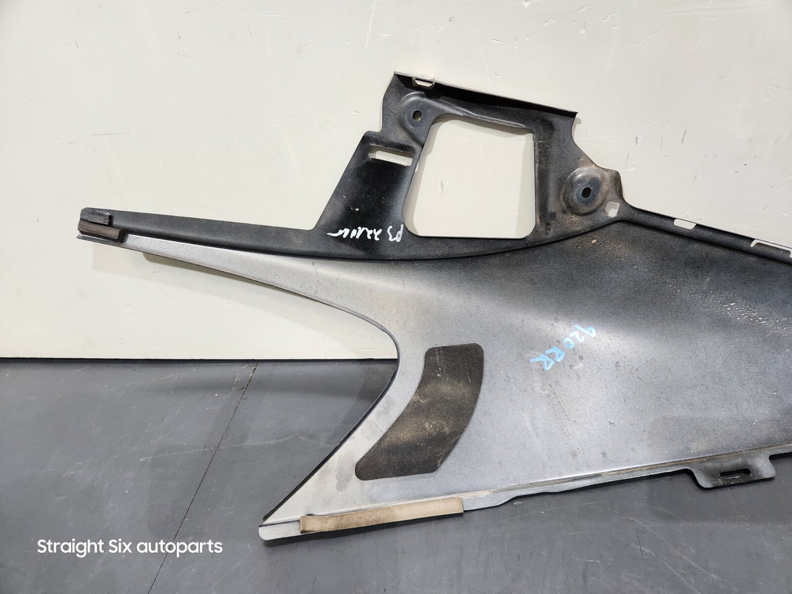 ✅ 14-20 OEM BMW i8 Rear Passenger C Pillar Quarter Trim Cover Body Panel Black 2