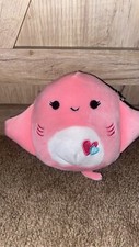 Saxa the Stingray Valentines Squishmallow4.5 NWT