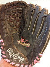 Rawlings Baseball Glove, FP110, 11", Fastpitch, Nice