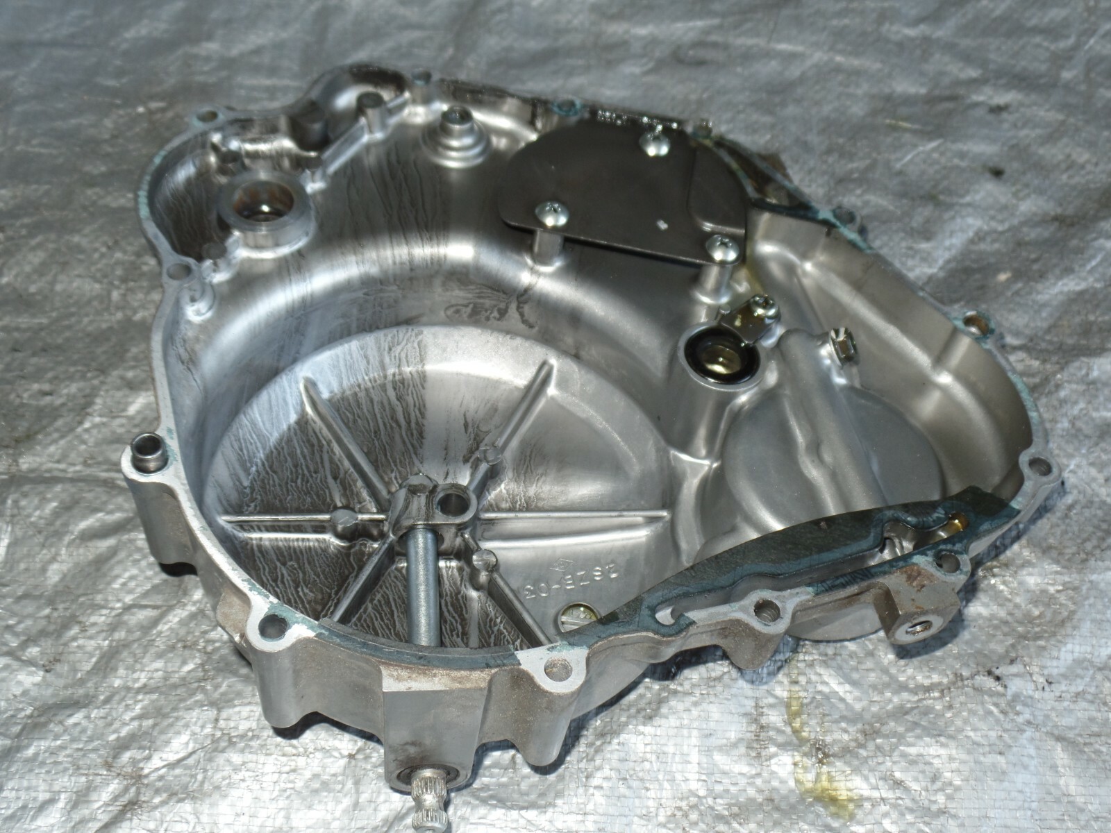 Suzuki DR250SE DR350SE DR250 DR350 Clutch Cover 1991 1992 1993 1994