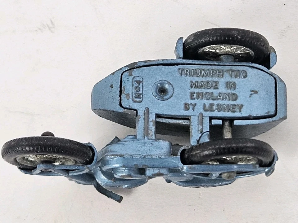 老式莱斯尼号 4 压铸 TRIUMPH T110 摩托车 带 Sidecar 英国制造 — 第 4/4 张图片