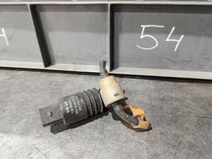Original Wischwasserpumpe Wischwasser Pumpe Volkswagen Golf 4  1J6955651