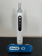 Oral-B iO Series 5 Rechargeable Electric Toothbrush White (new)