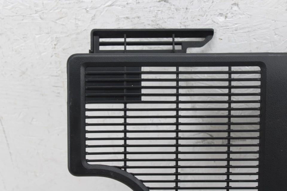 Cubierta del motor Nissan Juke 140414FV0A 2015-2017 OEM LS32 Foto 2 de 4