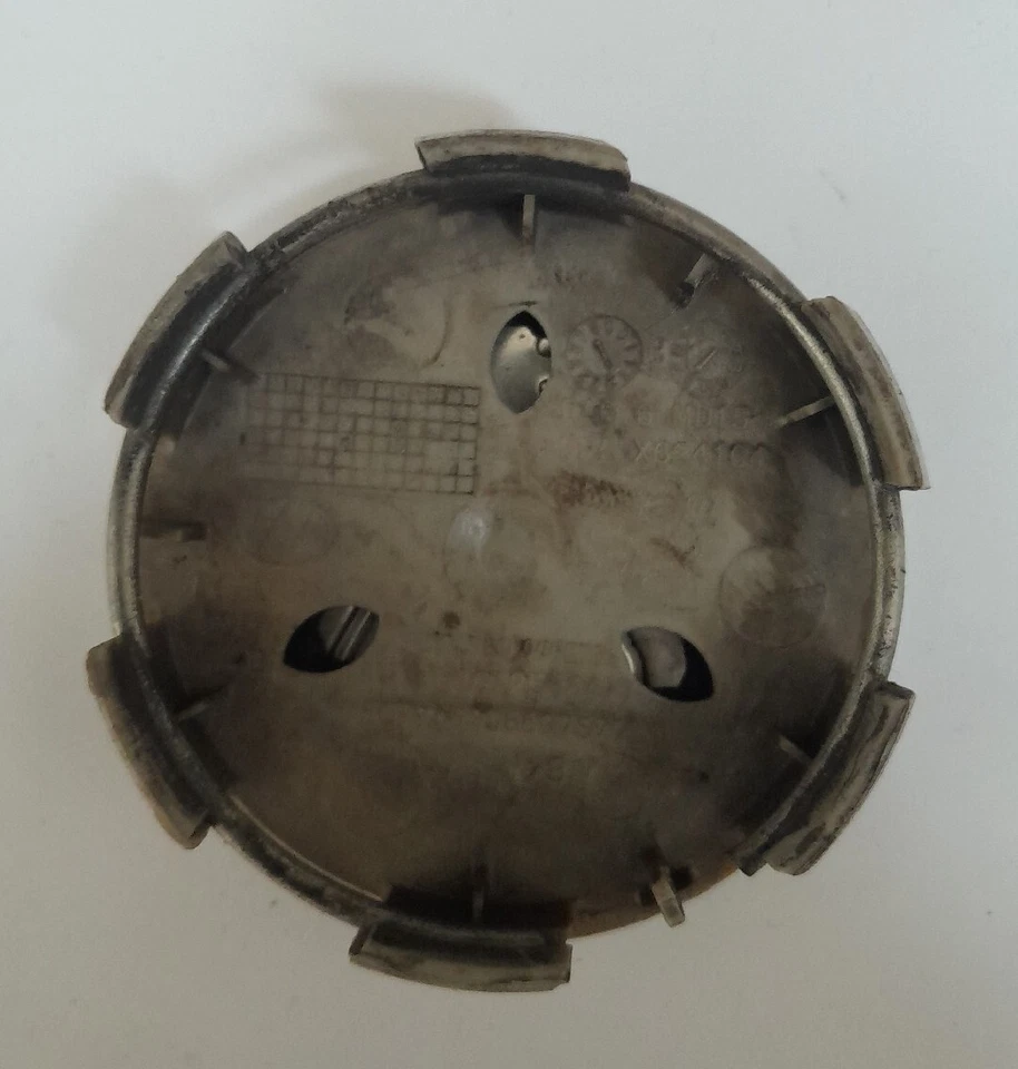 PEUGEOT 3008 SUV TAPA CENTRAL LLANTA ALEACIÓN X1 Foto 2 de 3