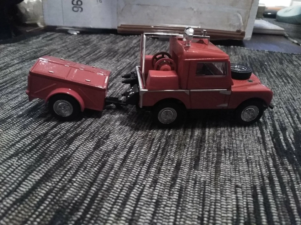 YFE02 MATCHBOX MODELS OF YESTERYEAR 1948 LAND ROVER AUXILIARY - Image 4 of 4