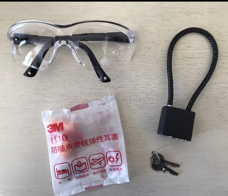 DETONICS Soft Sided Gun Bag with Detonics Gun Sleeve, Safety Glasses, 30MM Lock  - Image 3 of 4