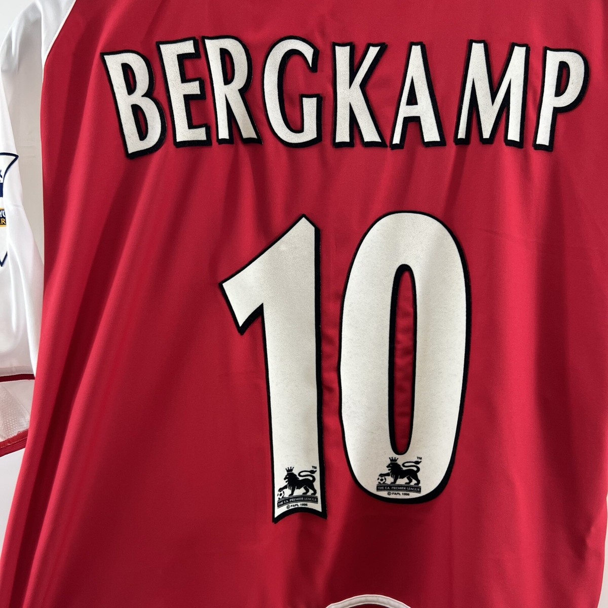 Arsenal Player Issue Bergkamp 10 Home Football Shirt 2002/04