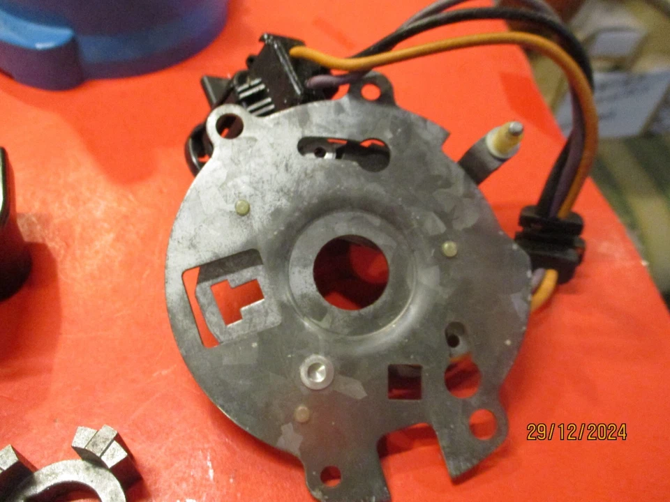 FORD MUSTANG-PINTO-CAPRI 2.3L 1975-1976-TAPA DISTRIBUIDOR-ROTOR-RECOGIDA-REUCTOR Foto 4 de 4