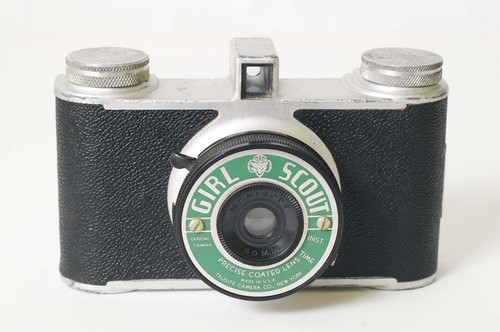 C20083~ GIRL SCOUT Official c.1940s Camera by Trusite Camera Co