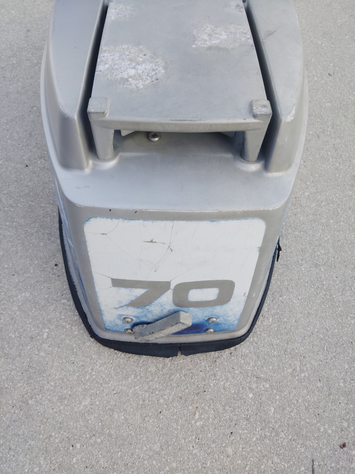 NISSAN TOHATSU OUTBOARD MOTOR part out COWLING 50 60 70 HP 389675200