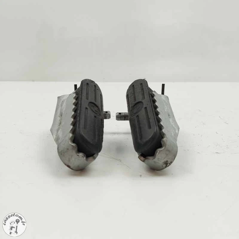 Reposes pieds avant Bmw 1100 r gsk 1996 - Photo 1/4