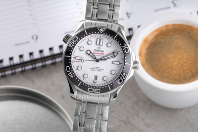 Omega Seamaster Diver 300M Automatik Herrenuhr 210.30.42.20.04.001 B&P 2021